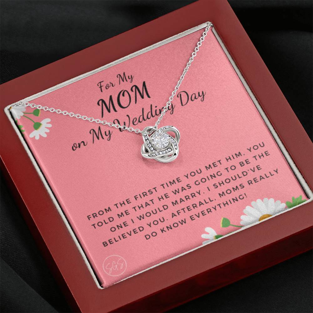0624H Necklace Love Knot