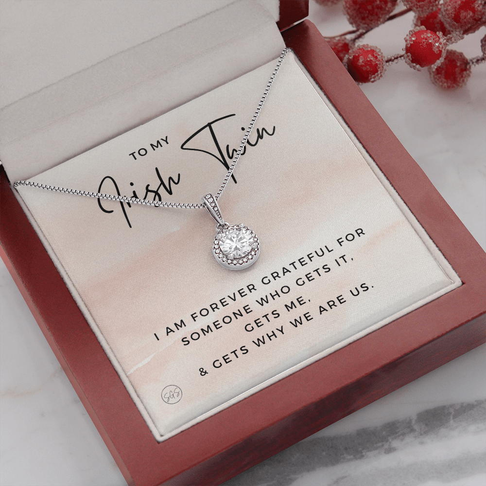 To My Irish Twin | My Sister Gets Me, Sisters Gift, Almost Twins, Best Friend Necklace, Gift From Sister, Grateful, Cute, Jewelry 0628He