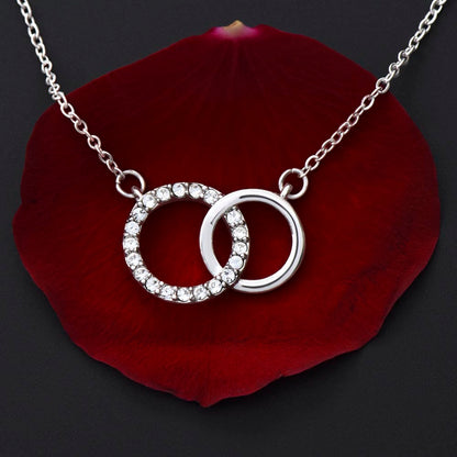 Daughter Gift | From Mom, Heartfelt Present from Mother, 21st 16th 13th Birthday, Graduation, Teen Girl, Confirmation, Circle Necklace 0513c