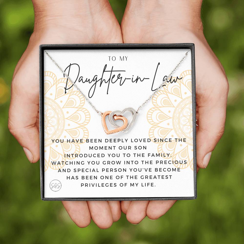 1012DILf Hearts Necklace