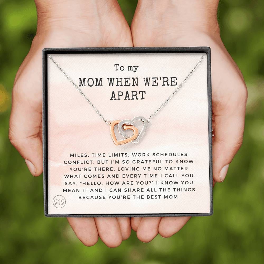 0921c Long Distance Mom Hearts Necklace