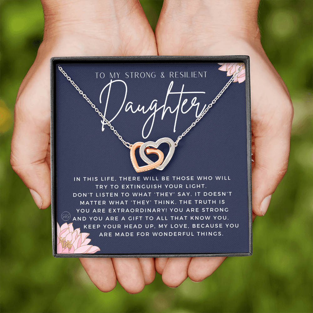 1129de Hearts Necklace