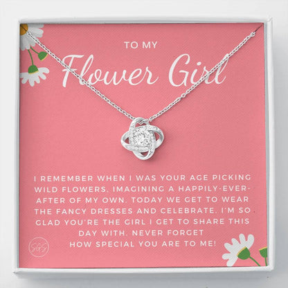 FG 0720u Necklace Love Knot