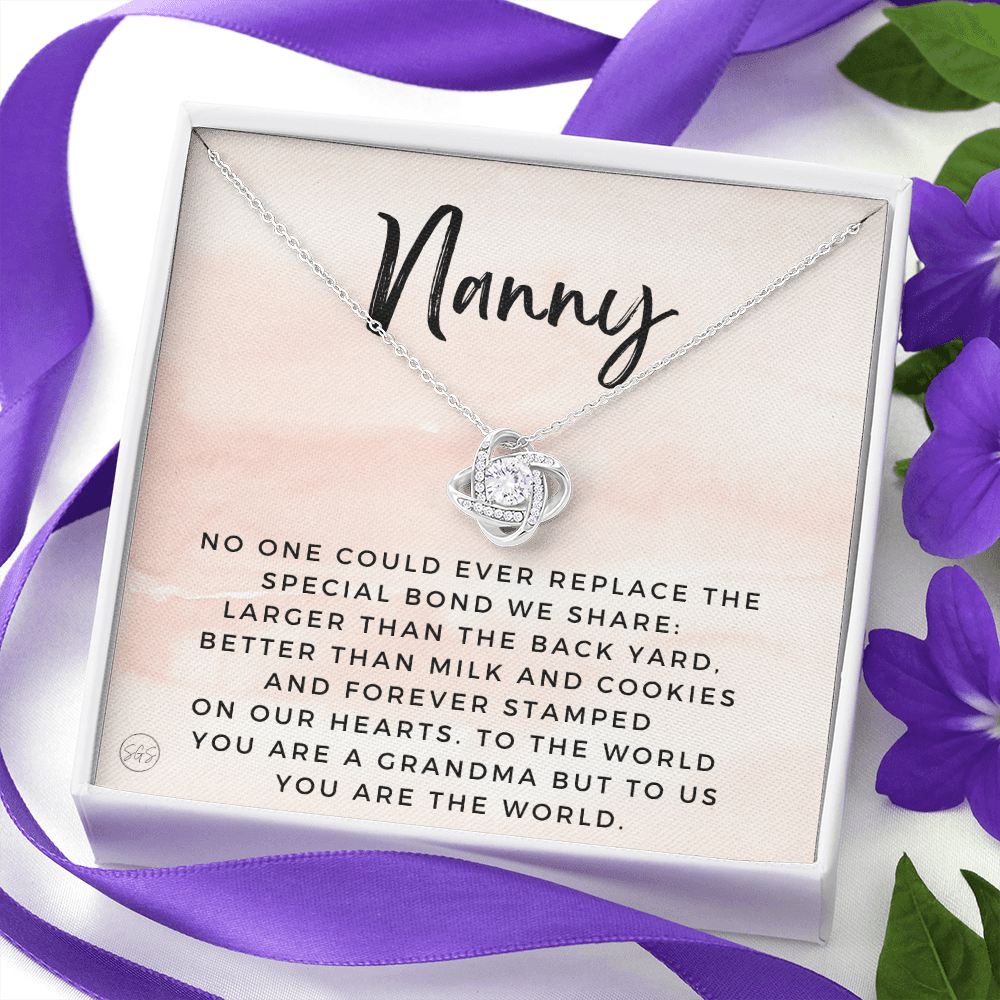 1119nni Necklace Love Knot