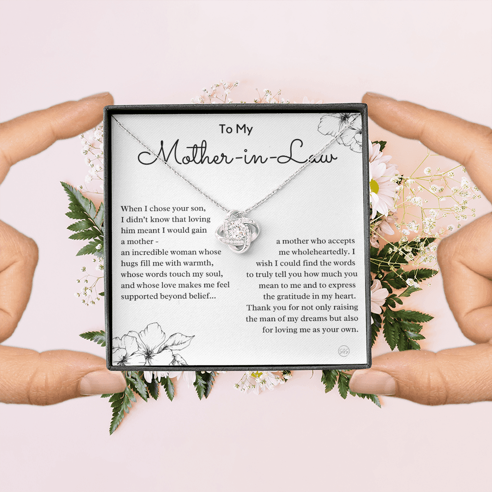 Personalized Knot Necklace for Your Mother-in-law | Mother's Day Gift, From Daughter-in-Law, Mother in Love MIL1k