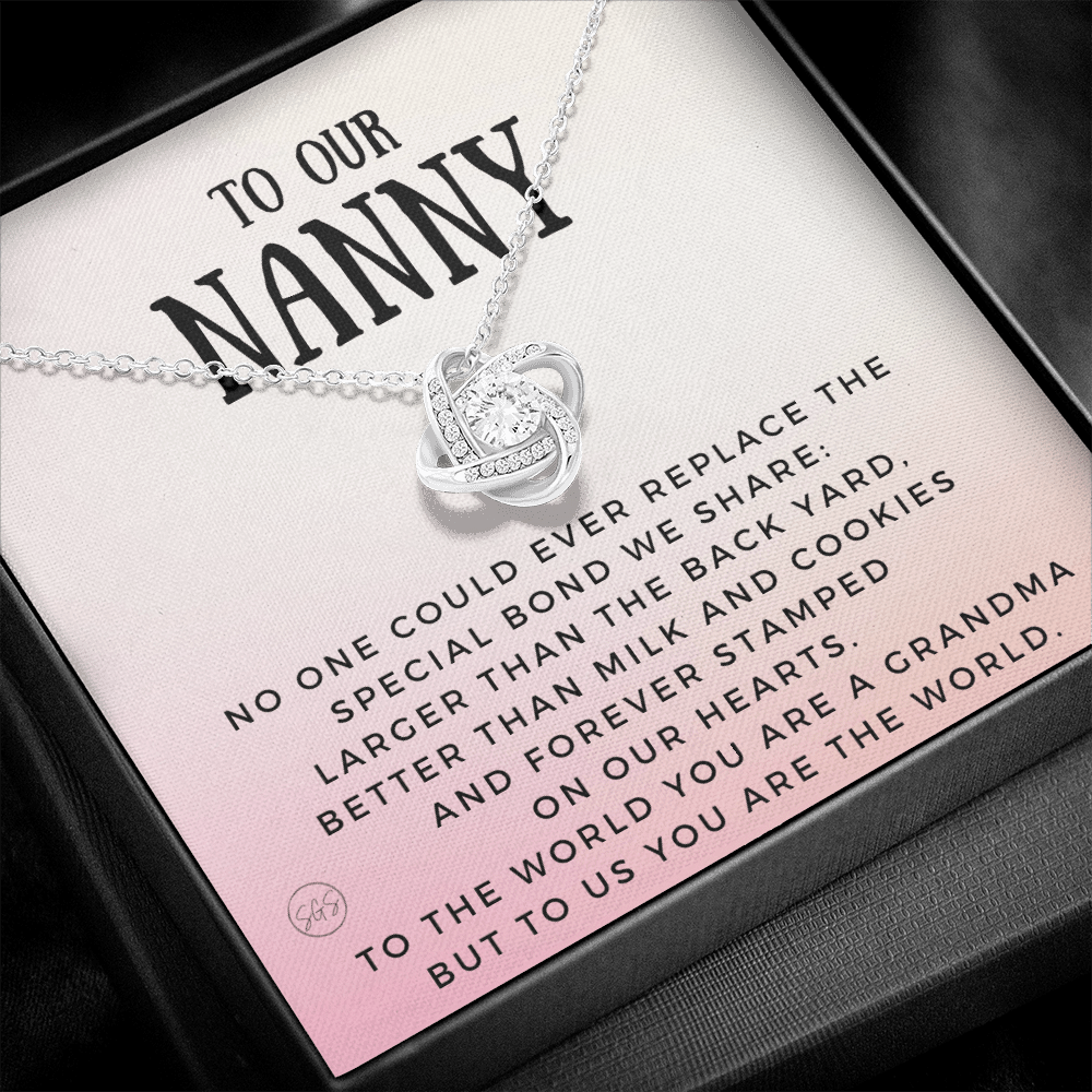 1119nng Necklace Love Knot