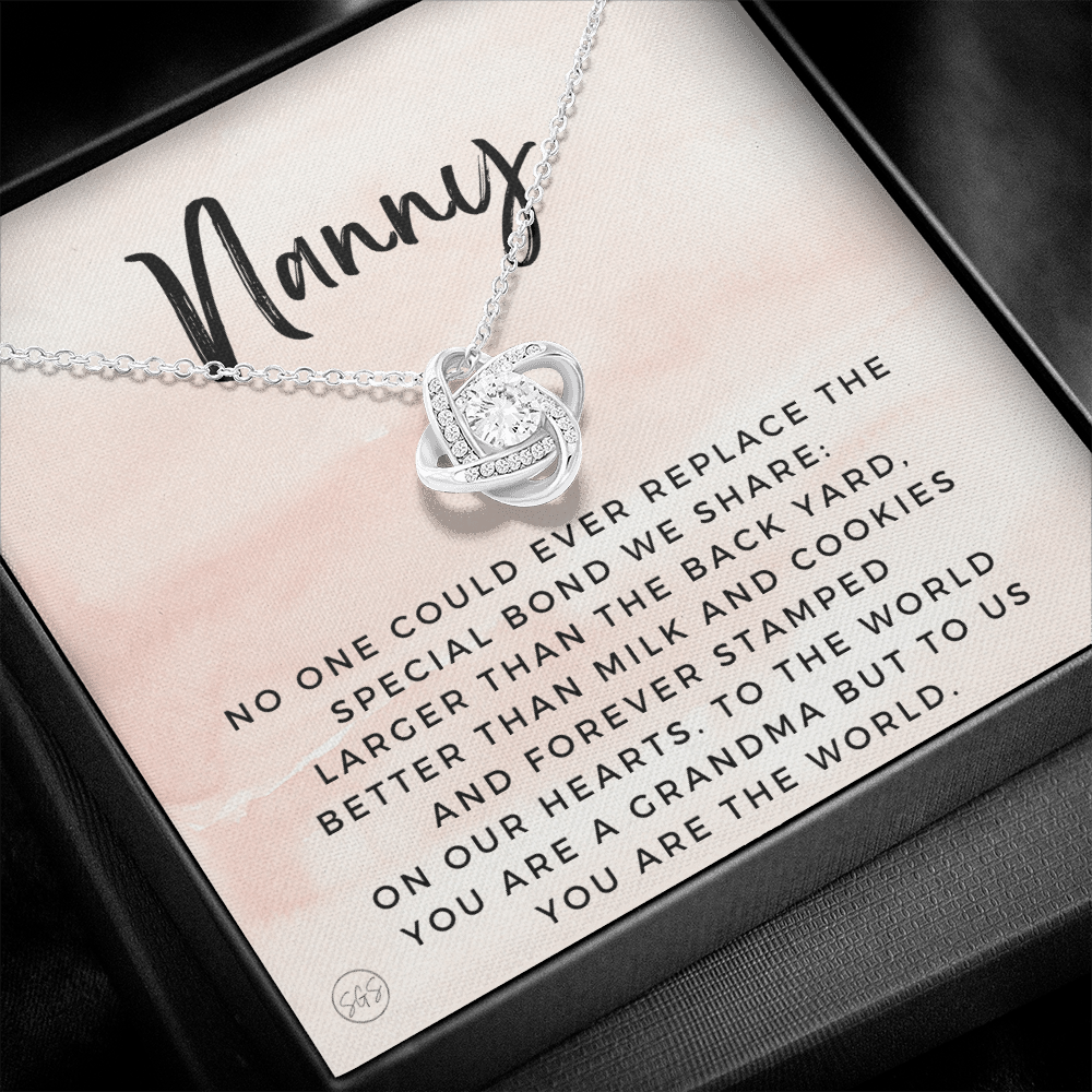 1119nni Necklace Love Knot