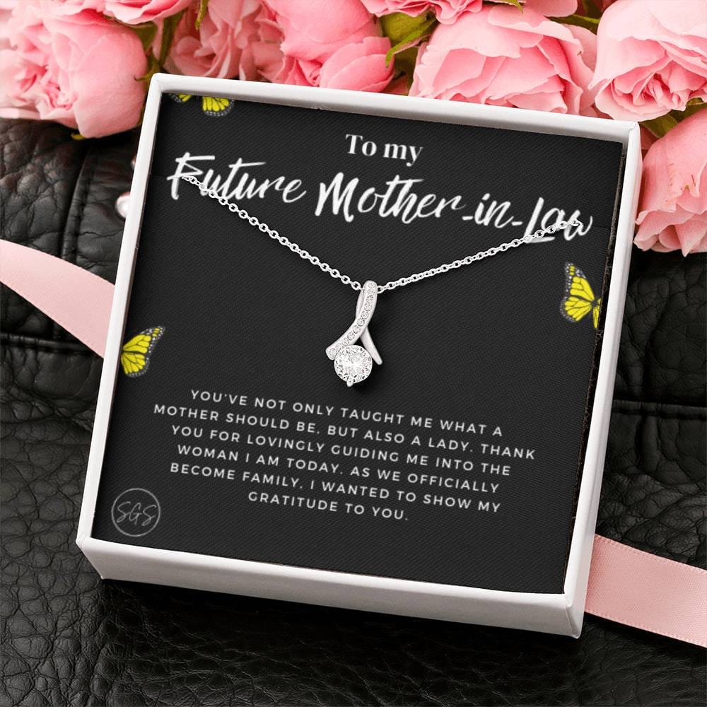 0623E Necklace Beauty