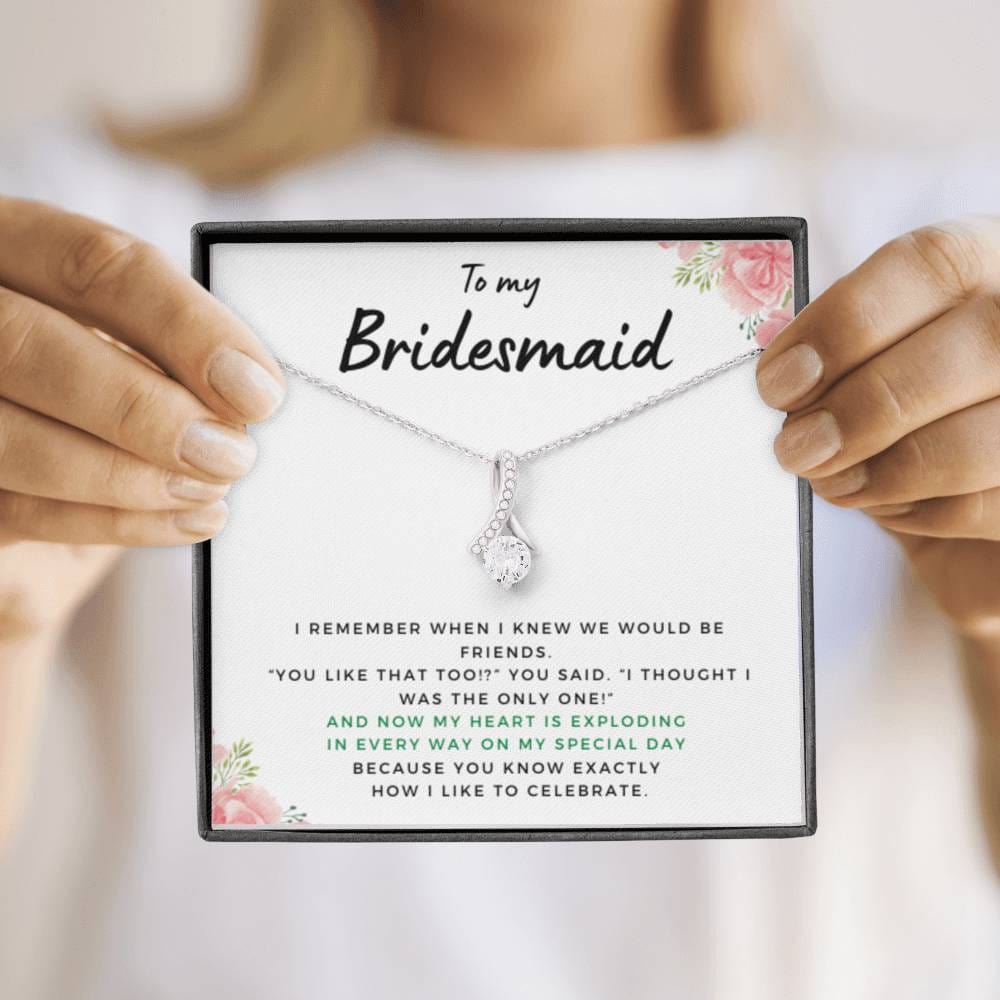 BridesmaidHeartExploding2 Necklace Beauty