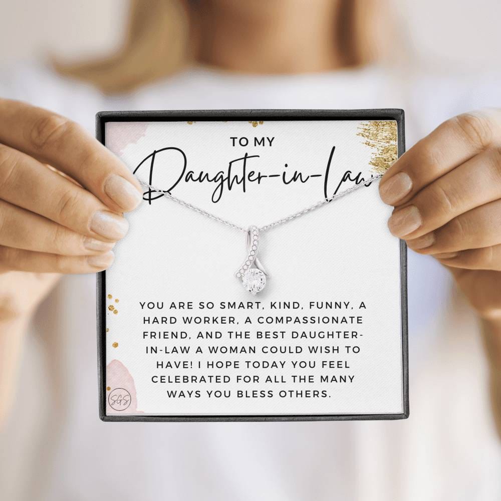 1012DILb Necklace Beauty