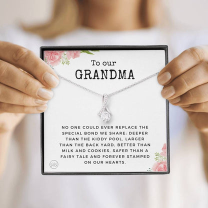 0928a Our Grandma Necklace Beauty