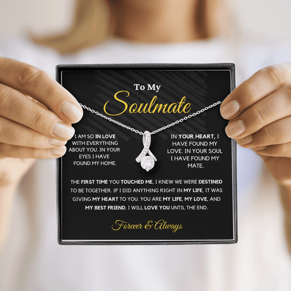Soulmate - My Life - Alluring Beauty Necklace | Romantic Gift for Wife, Fiancé, Girlfriend - Anniversary Gift, Valentine's Day Present