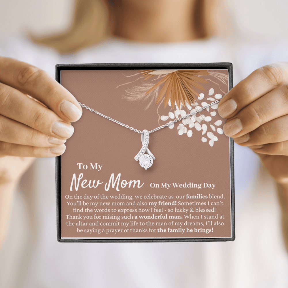 Mother in Law Wedding Gift from Bride - Mother of the Groom Necklace, Sentimental Future MIL, Pampas Grass, Beauty Pendant, Wedding Day