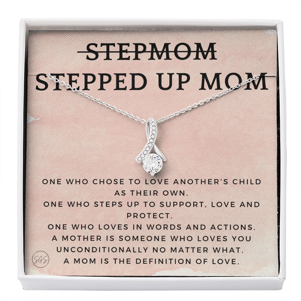 Stepped Up Mom | Gift for Stepmom, Bonus Mom, Stepmother, Grandma, Second Mama, From Step Daughter Son, Christmas, Birthday, Foster 1026dB