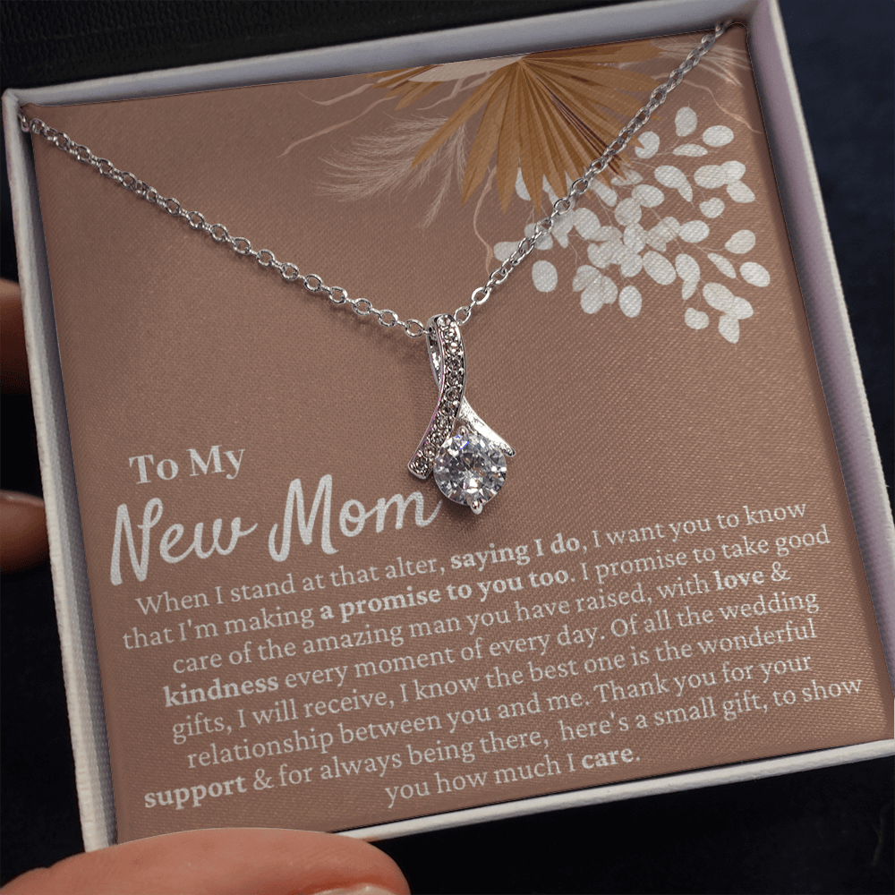 Mother in Law Wedding Gift from Bride - Mother of the Groom Necklace, Sentimental Future MIL, Pampas Grass, Beauty Pendant