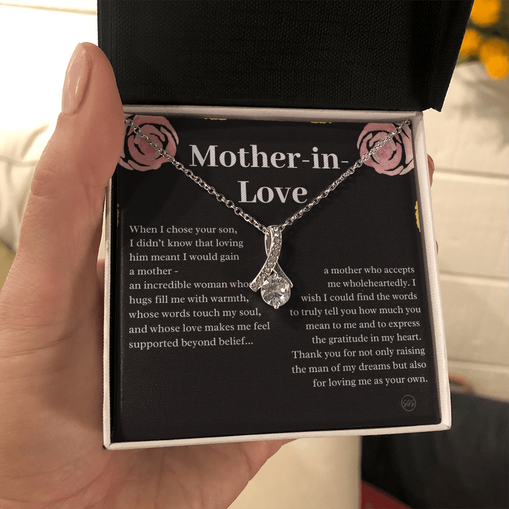 Personalized Knot Necklace for Your Mother-in-law | Mother's Day Gift, From Daughter-in-Law, Mother in Love MIL9b