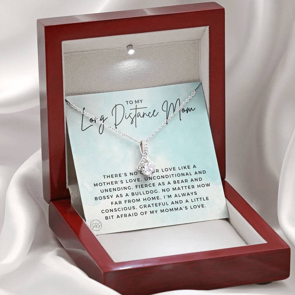 0921f Long Distance Mom Necklace Beauty