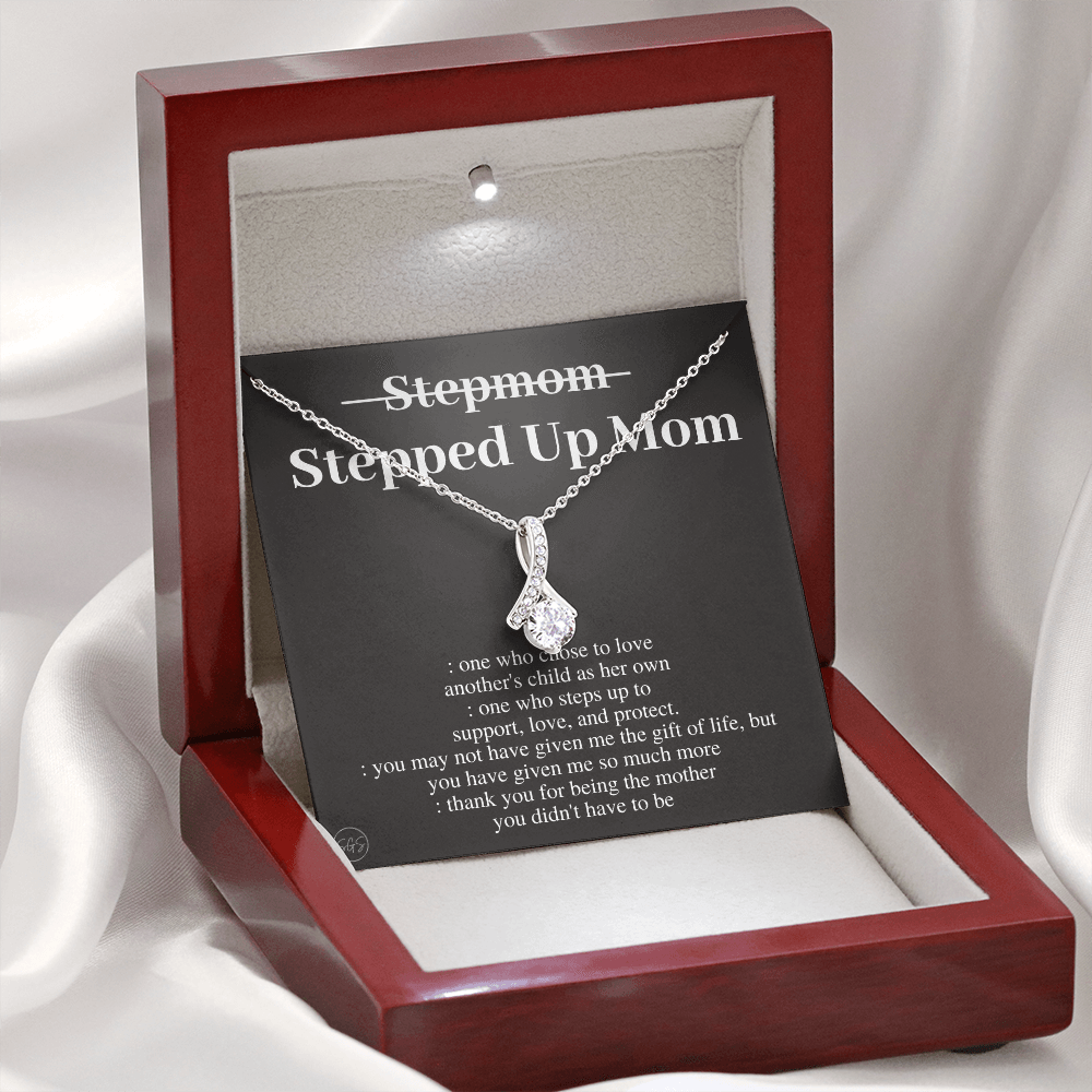 Stepped Up Mom | Gift for Stepmom, Bonus Mom, Stepmother, Grandma, Second Mama, From Step Daughter Son, Christmas, Birthday, Foster 1105dB