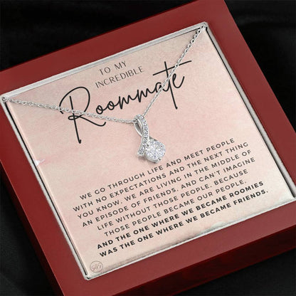 0820e Necklace Beauty