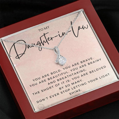 1012DILh Necklace Beauty