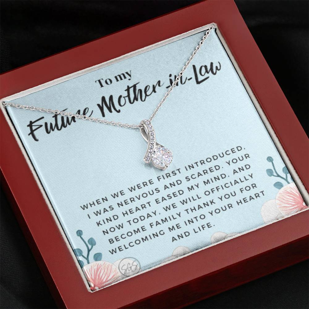 0623F Necklace Beauty