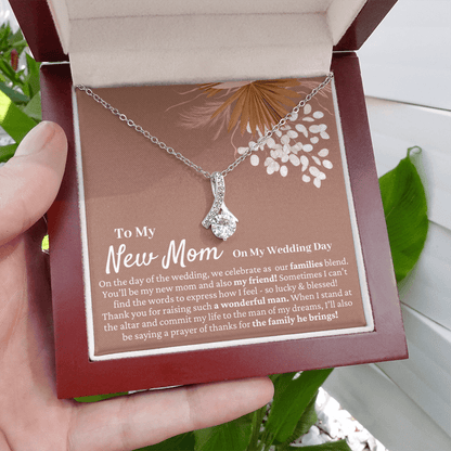 Mother in Law Wedding Gift from Bride - Mother of the Groom Necklace, Sentimental Future MIL, Pampas Grass, Beauty Pendant, Wedding Day