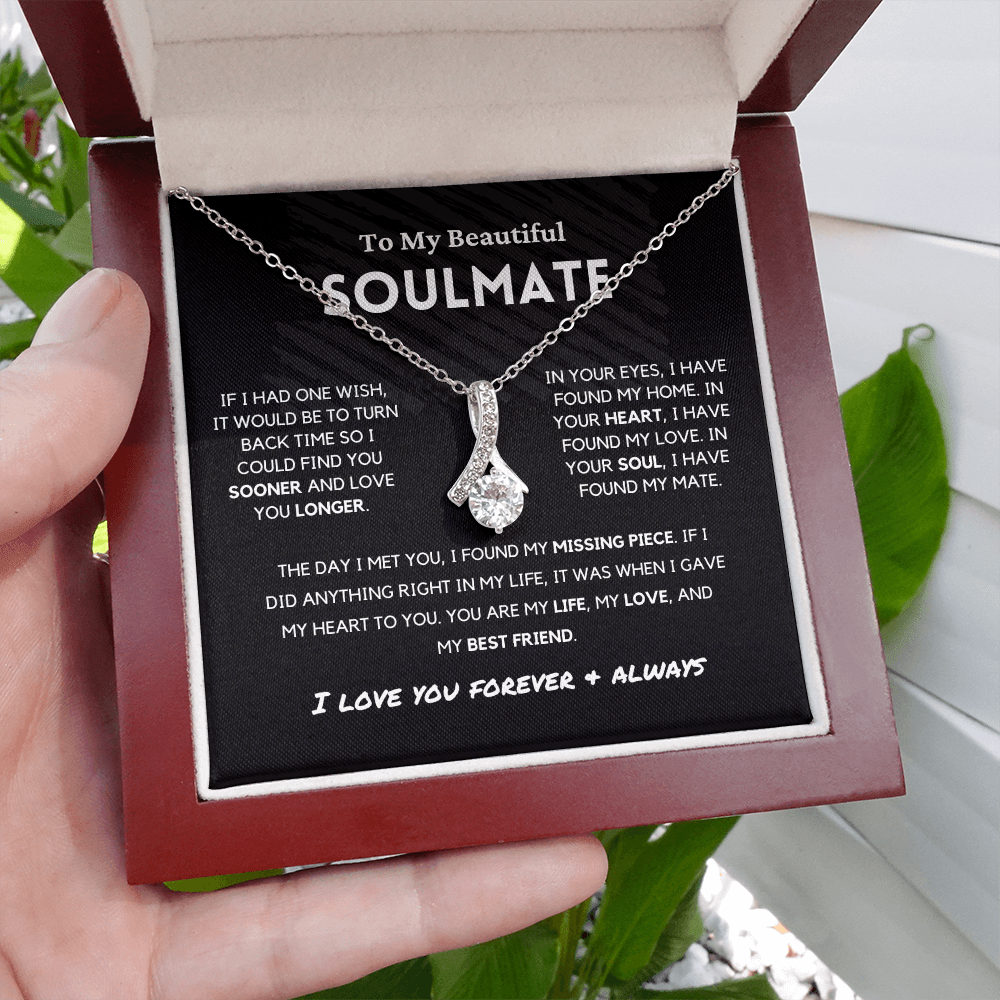 Soulmate - Missing Piece - Alluring Beauty | Romantic Gift for Wife, Fiancé, Girlfriend - Anniversary Gift, Valentine's Day Present