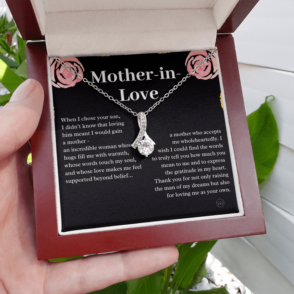 Personalized Knot Necklace for Your Mother-in-law | Mother's Day Gift, From Daughter-in-Law, Mother in Love MIL9b