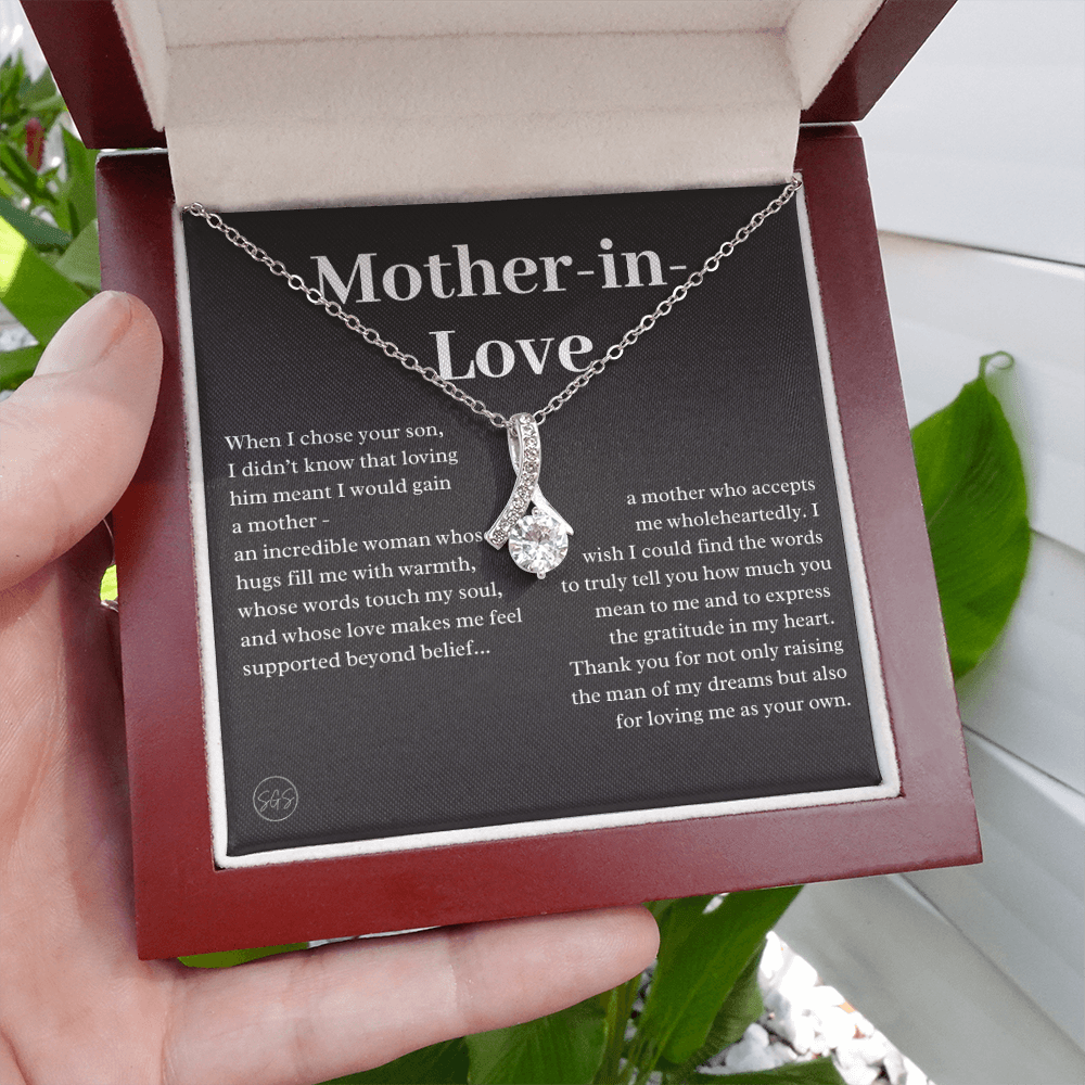 Personalized Knot Necklace for Your Mother-in-law | Mother's Day Gift, From Daughter-in-Law, Mother in Love MIL4b