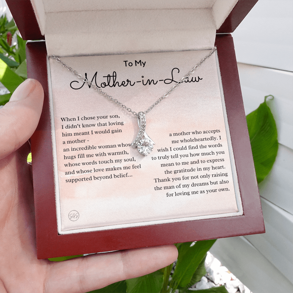Personalized Knot Necklace for Your Mother-in-law | Mother's Day Gift, From Daughter-in-Law, Mother in Love MIL6b