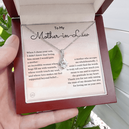 Personalized Knot Necklace for Your Mother-in-law | Mother's Day Gift, From Daughter-in-Law, Mother in Love MIL6b