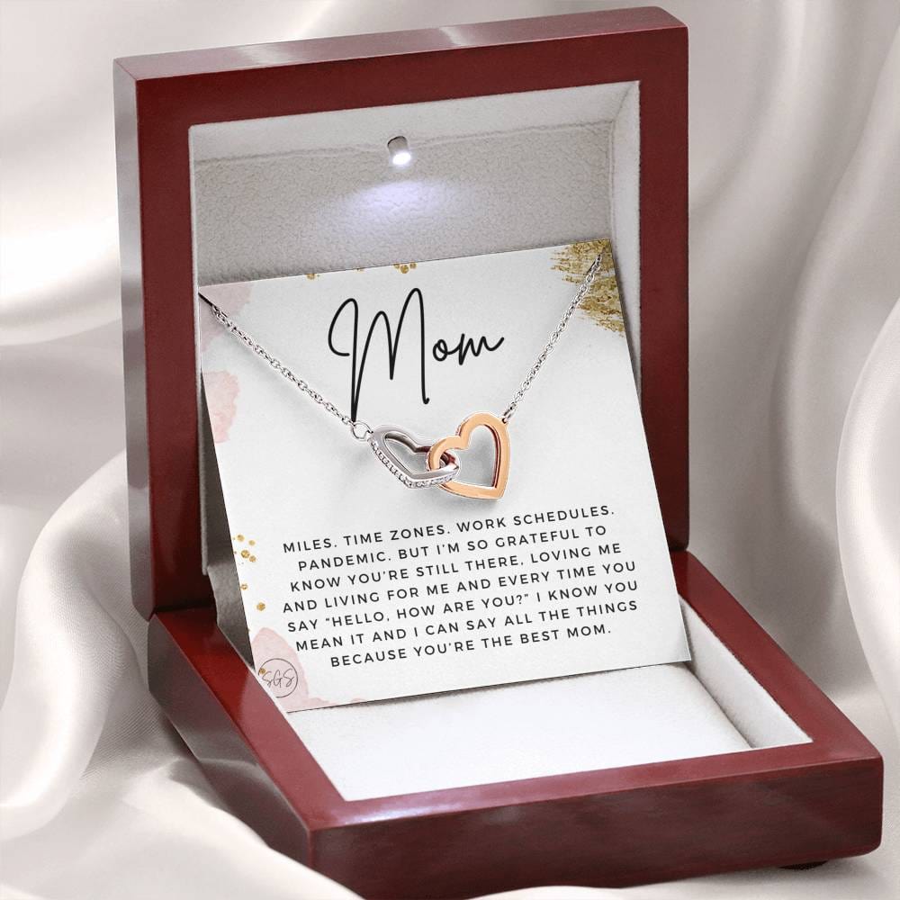 0921b Long Distance Mom Hearts Necklace