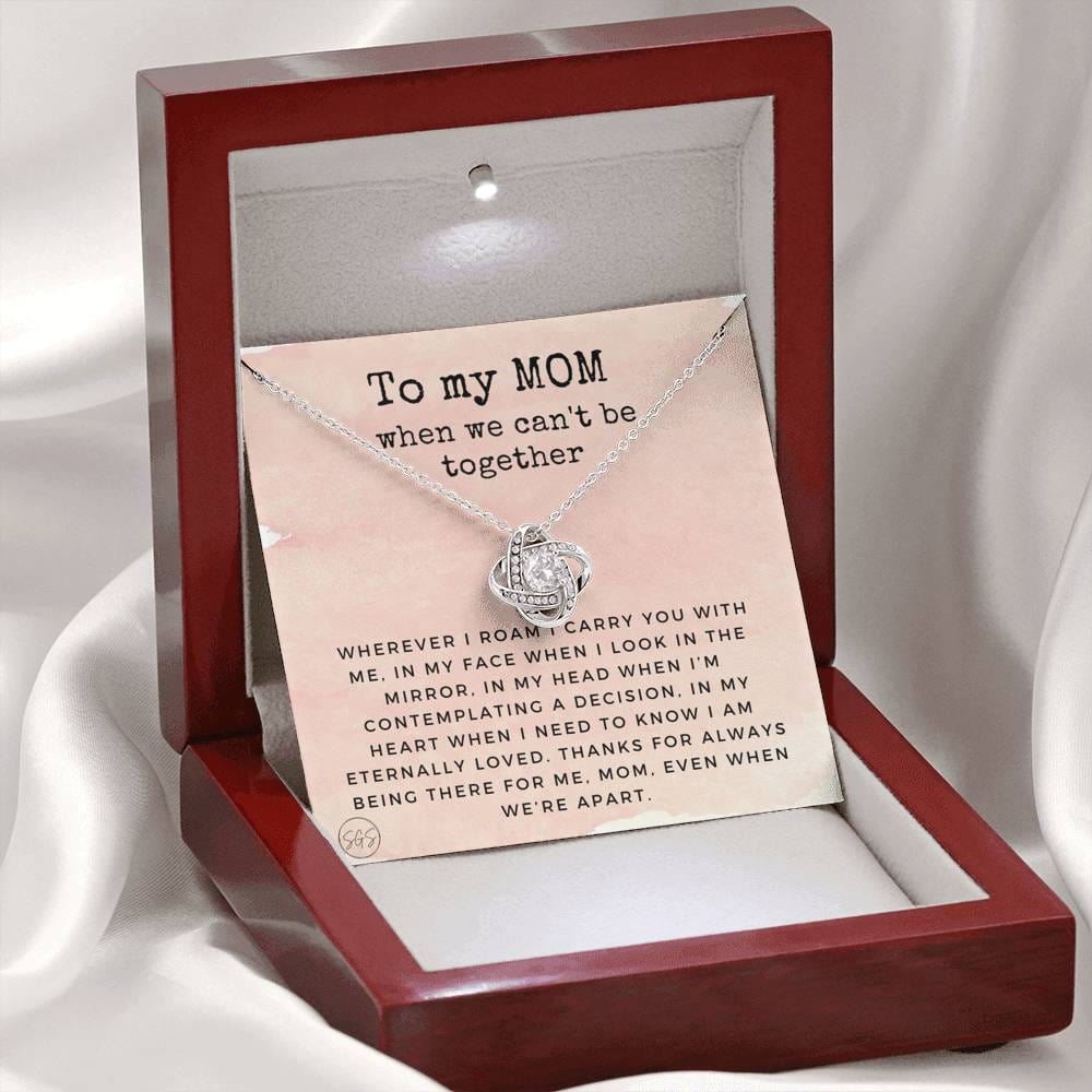 0921d Long Distance Mom Necklace Love Knot