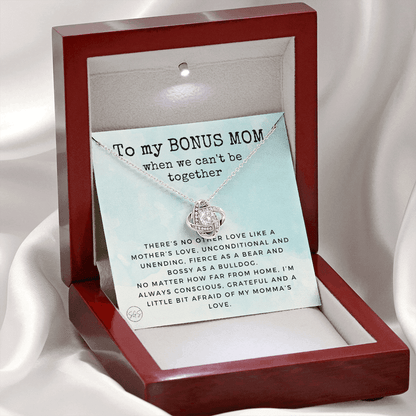 1208be Necklace Love Knot
