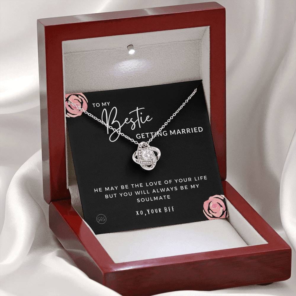 LOVE3 Necklace Love Knot