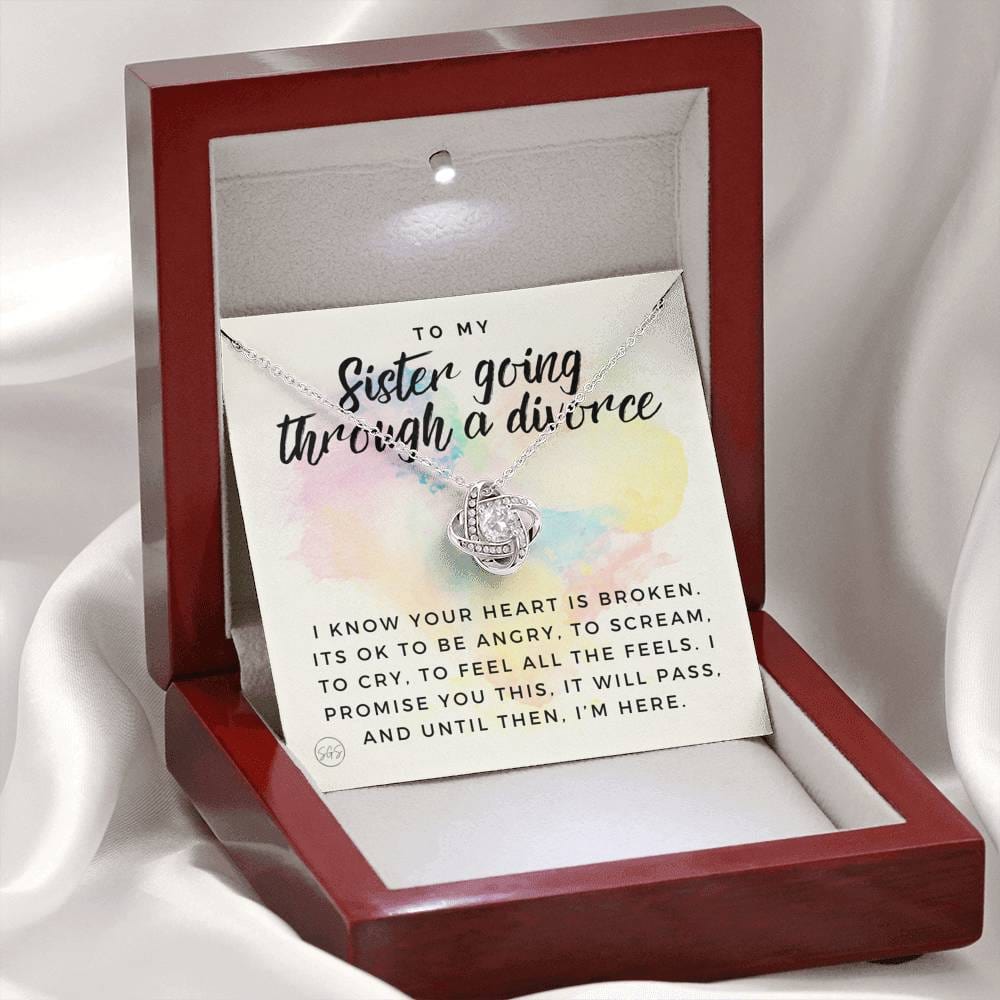 sister divorce -0709a Necklace Love Knot