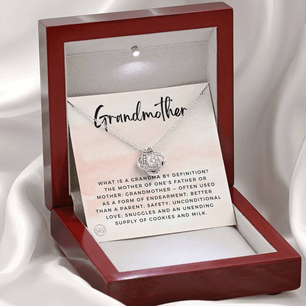 0928 Grandmother Necklace Love Knot