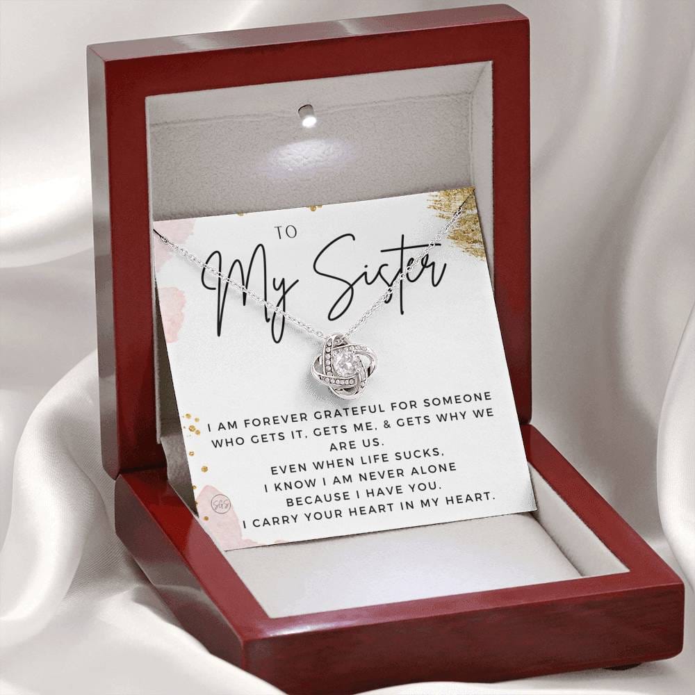 1113d Necklace Love Knot