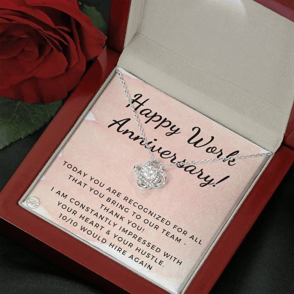 1029a Necklace Love Knot