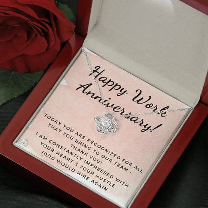 1029a Necklace Love Knot