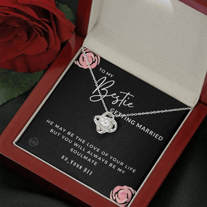LOVE3 Necklace Love Knot