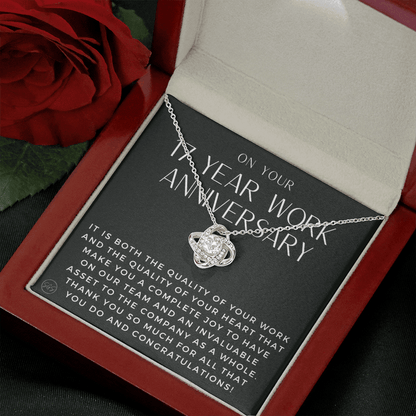 1215a17 Necklace Love Knot