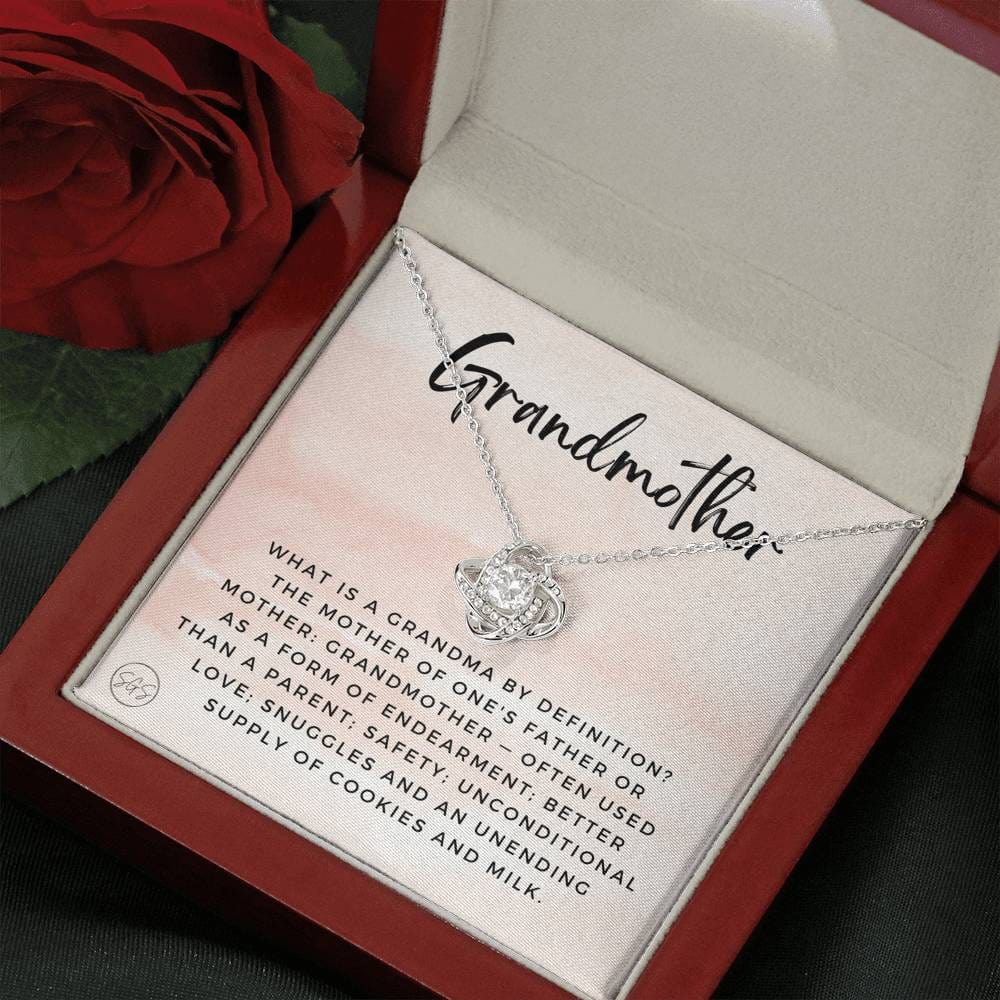 0928 Grandmother Necklace Love Knot