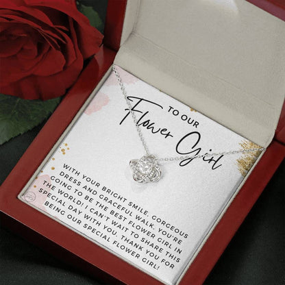 FG 0720d Necklace Love Knot