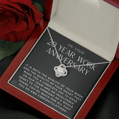 1215a20 Necklace Love Knot