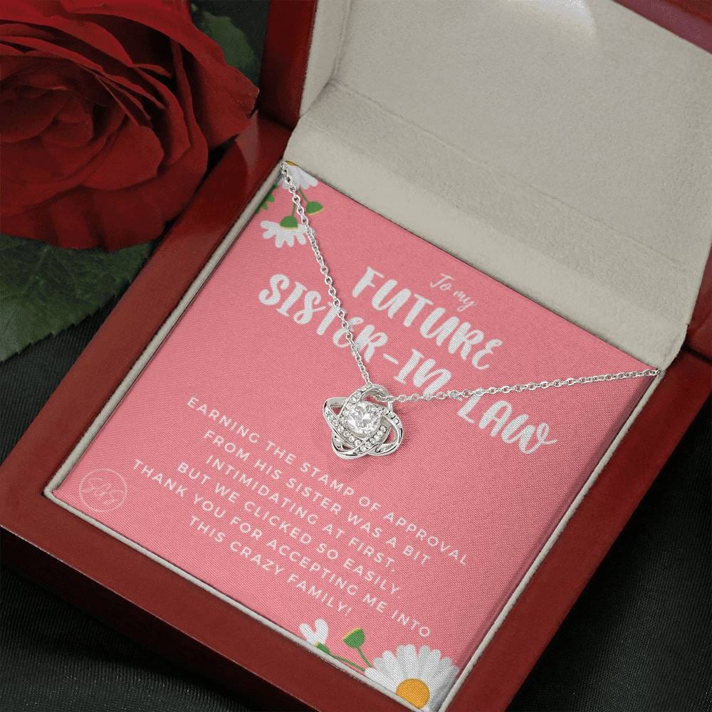 0623C Necklace Love Knot