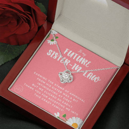 0623C Necklace Love Knot