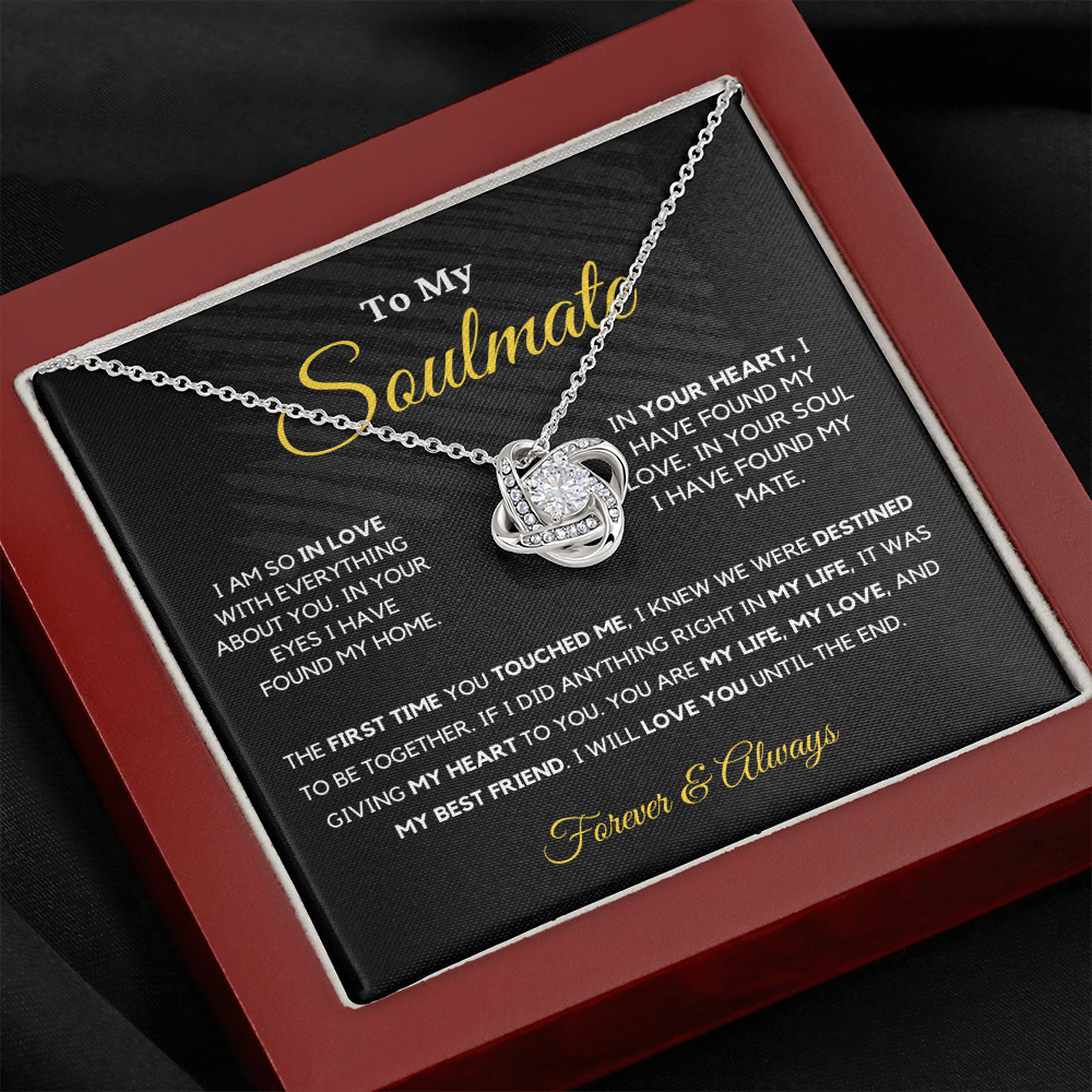 Soulmate - My Life - Love Knot Necklace