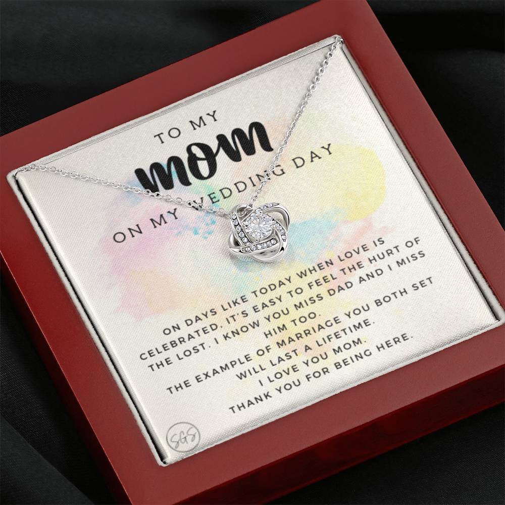0624G Necklace Love Knot