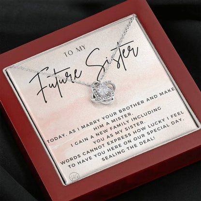 Future Sister 0728a Necklace Love Knot